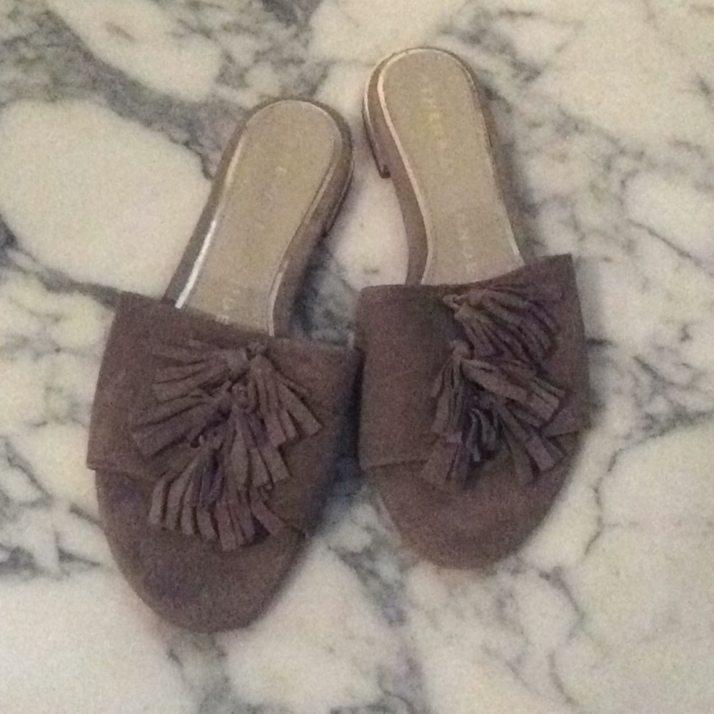 Brown tassel slides